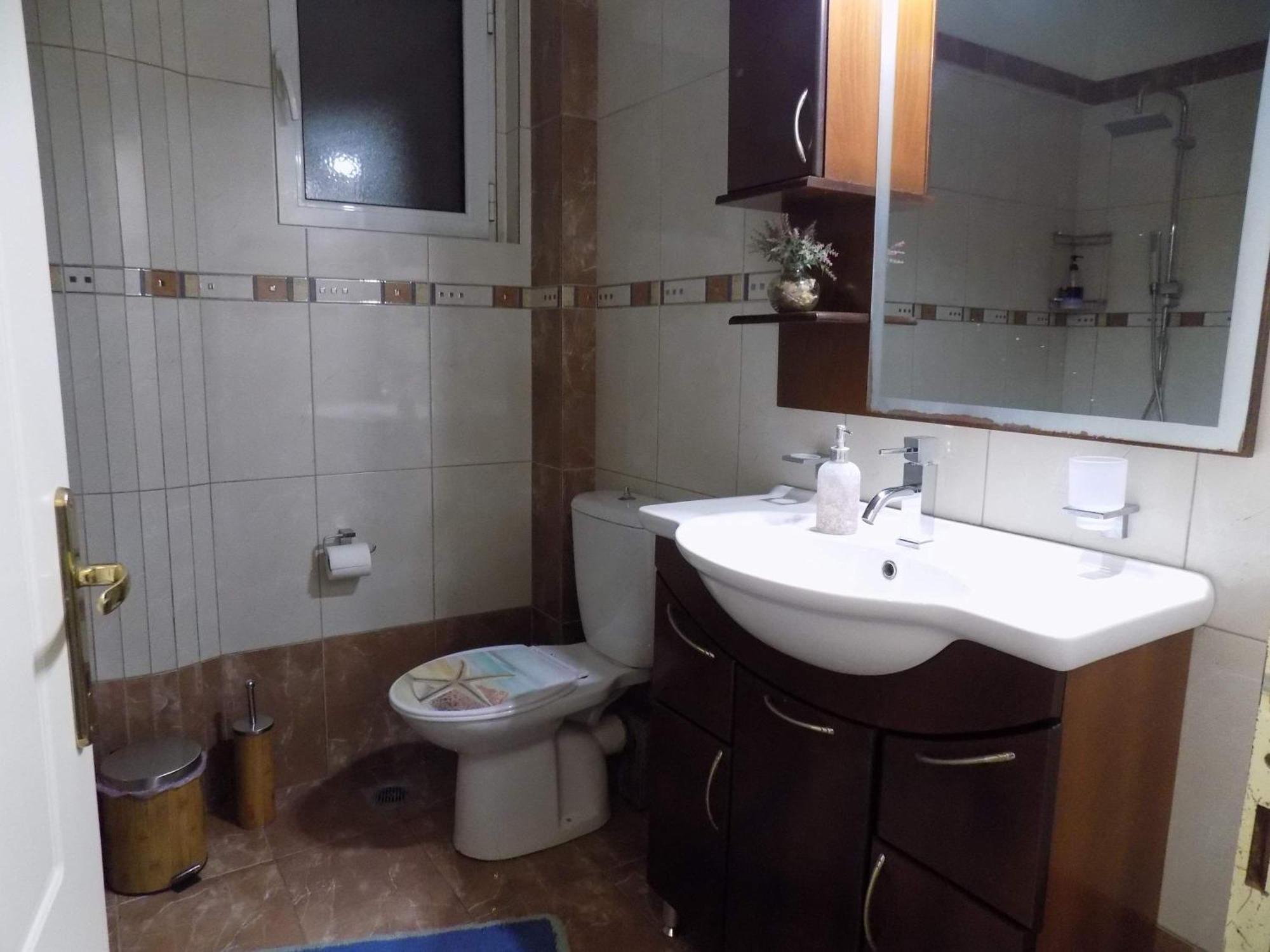 Natalys 2 Bedroom Gorgeous Apartment In Volos Bagian luar foto