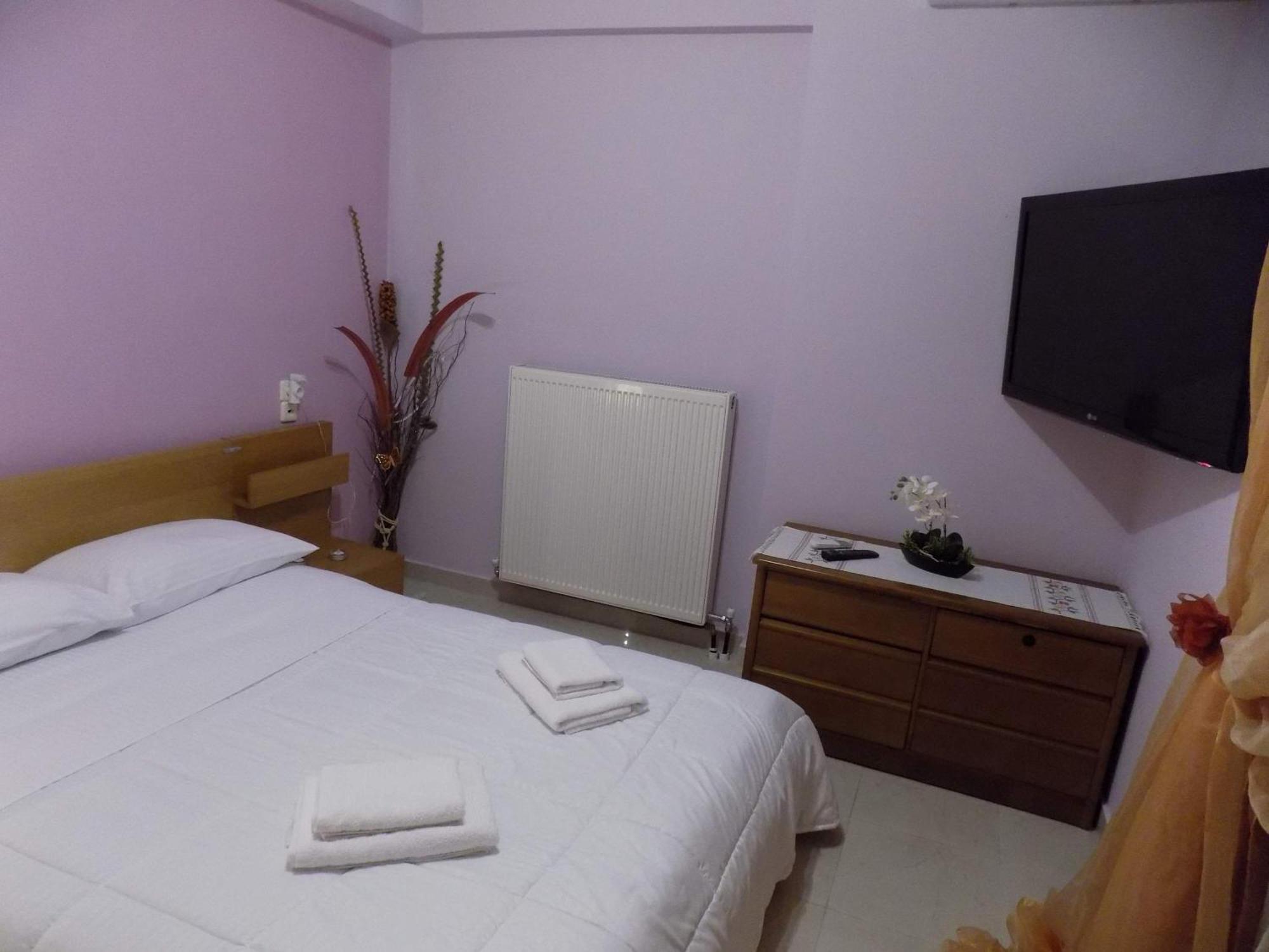 Natalys 2 Bedroom Gorgeous Apartment In Volos Bagian luar foto