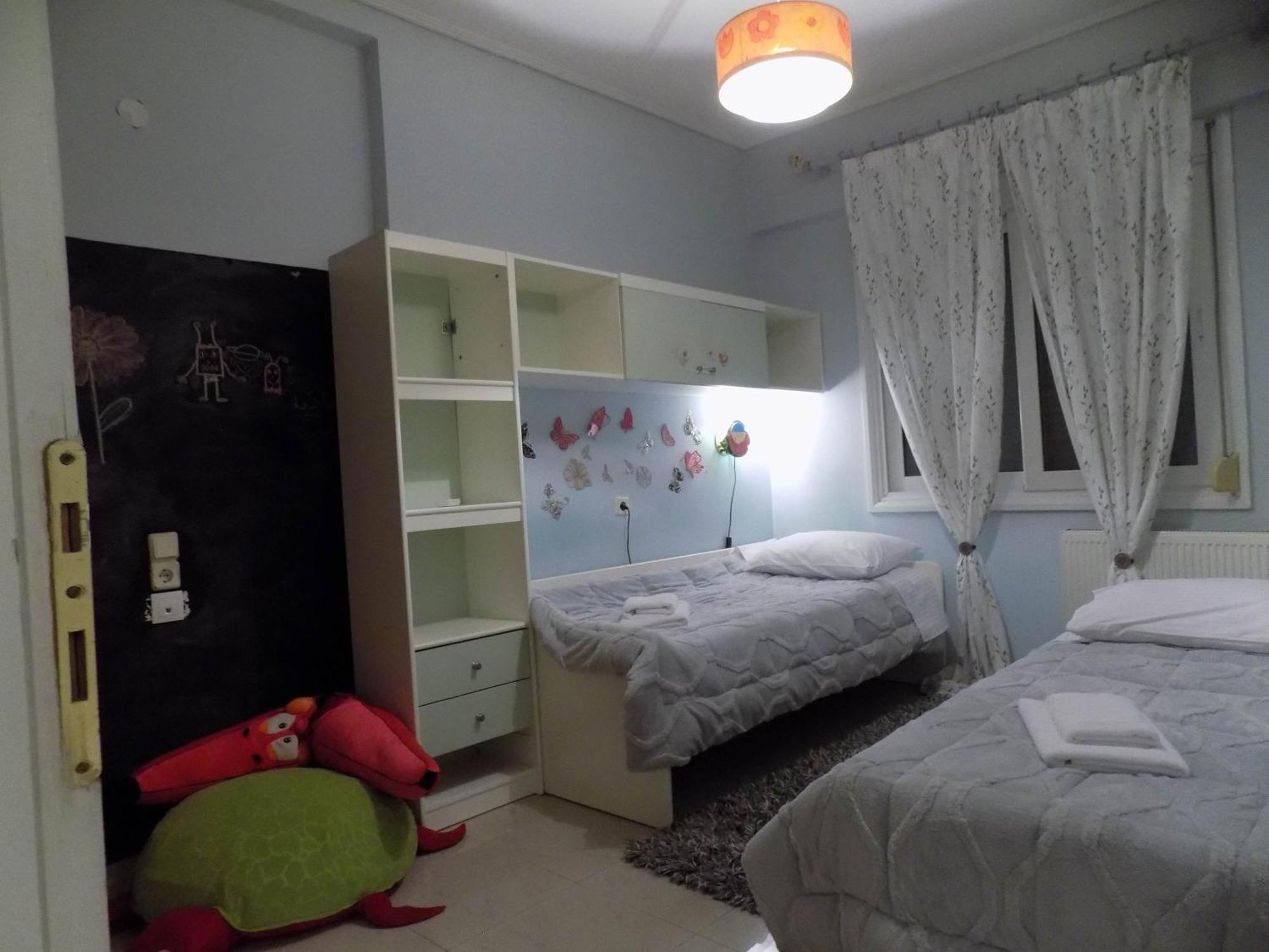 Natalys 2 Bedroom Gorgeous Apartment In Volos Bagian luar foto
