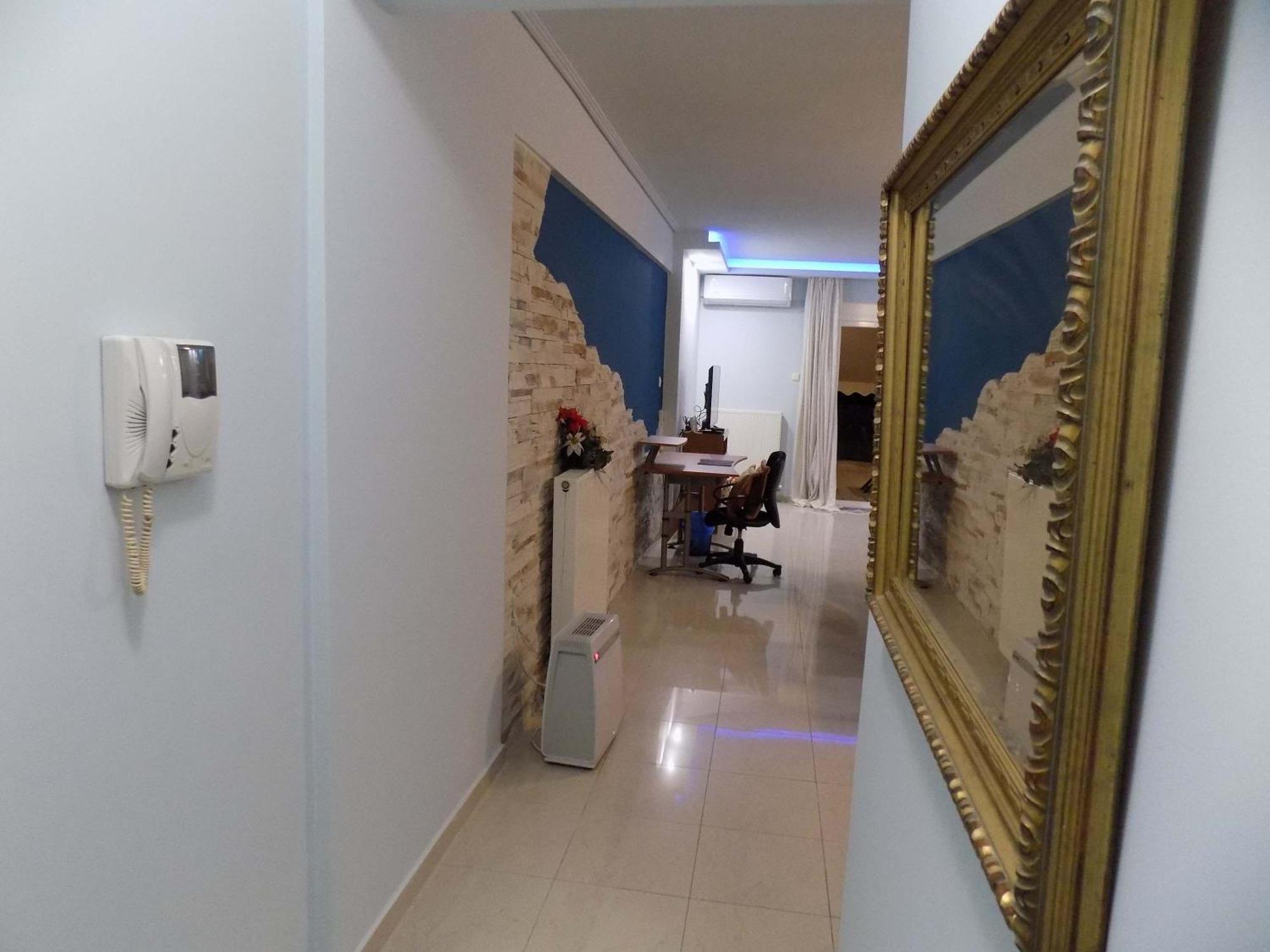 Natalys 2 Bedroom Gorgeous Apartment In Volos Bagian luar foto