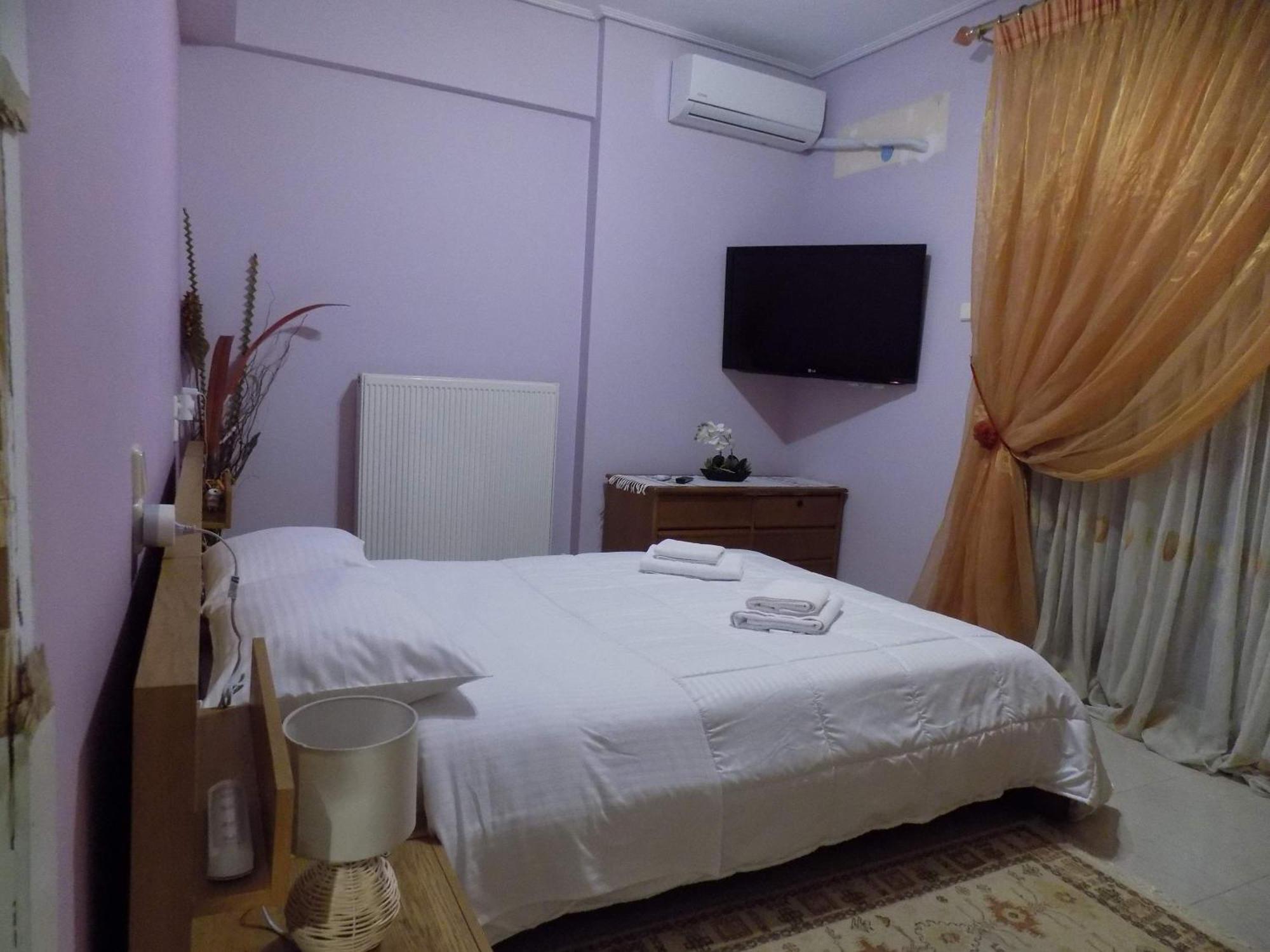 Natalys 2 Bedroom Gorgeous Apartment In Volos Bagian luar foto